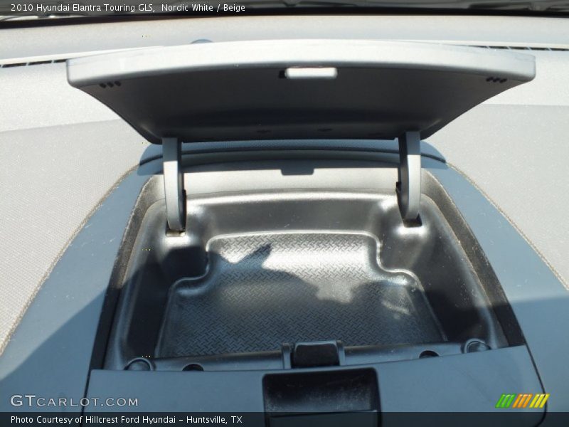 Nordic White / Beige 2010 Hyundai Elantra Touring GLS