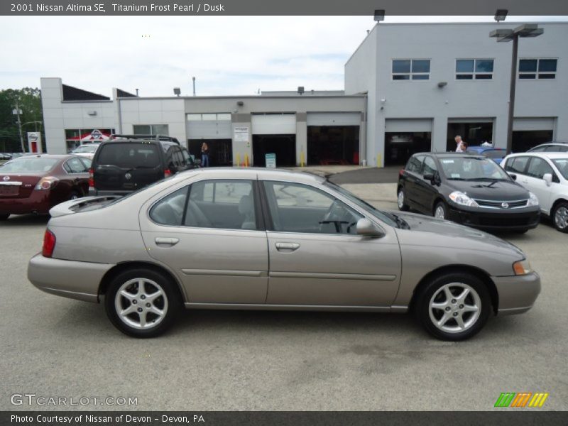 Titanium Frost Pearl / Dusk 2001 Nissan Altima SE