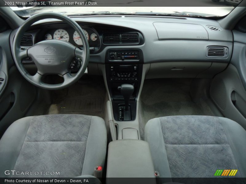 Titanium Frost Pearl / Dusk 2001 Nissan Altima SE
