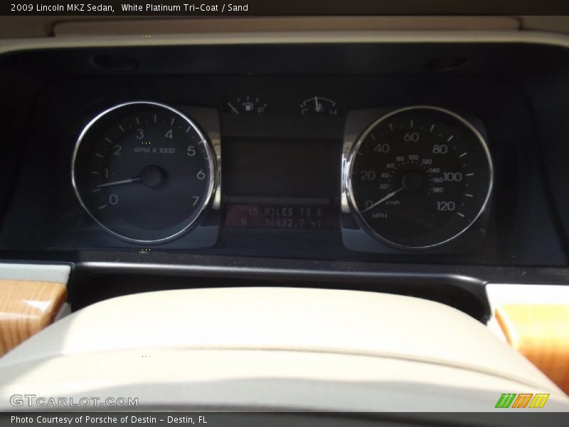White Platinum Tri-Coat / Sand 2009 Lincoln MKZ Sedan