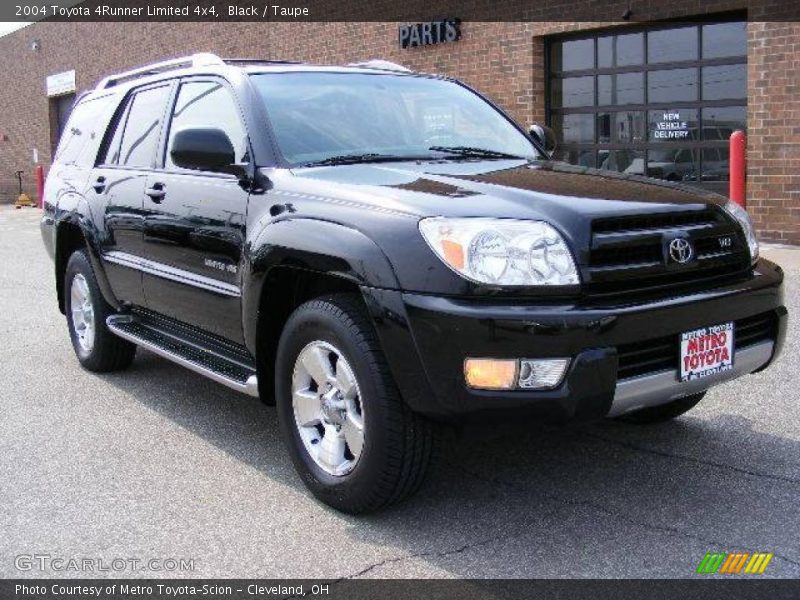 Black / Taupe 2004 Toyota 4Runner Limited 4x4