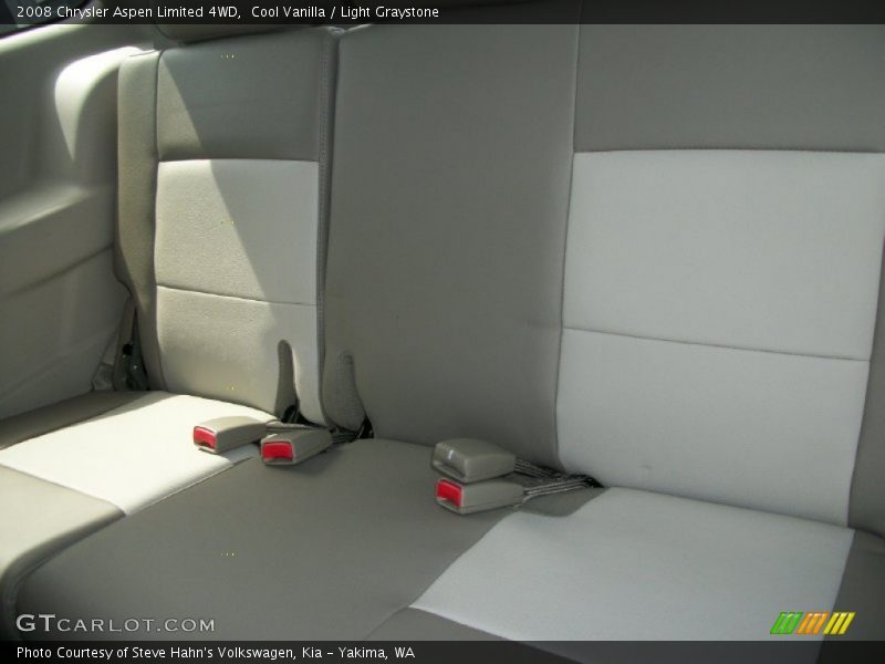 Cool Vanilla / Light Graystone 2008 Chrysler Aspen Limited 4WD