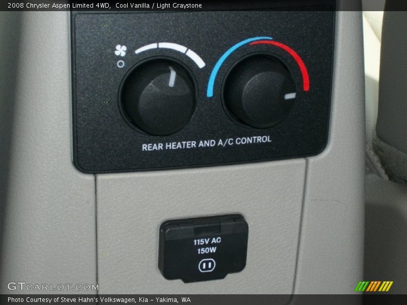 Cool Vanilla / Light Graystone 2008 Chrysler Aspen Limited 4WD