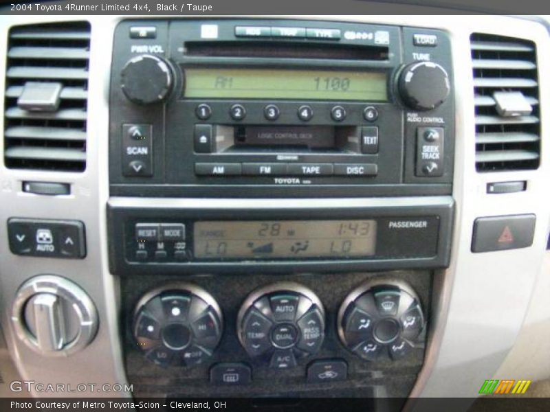 Black / Taupe 2004 Toyota 4Runner Limited 4x4