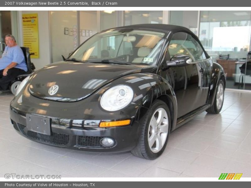 Black / Cream 2007 Volkswagen New Beetle 2.5 Convertible