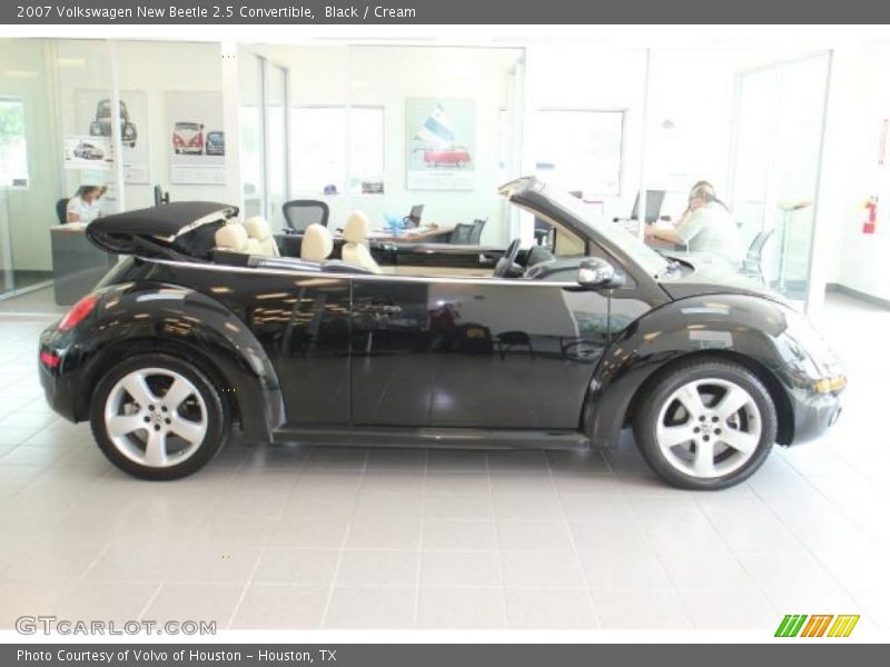 Black / Cream 2007 Volkswagen New Beetle 2.5 Convertible