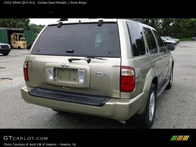 Golden Sand Metallic / Stone Beige 2002 Infiniti QX4 4x4