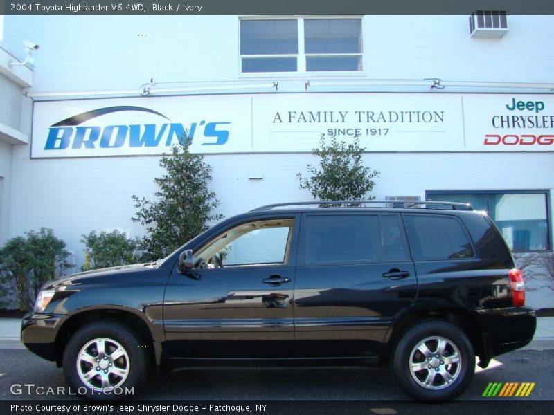 Black / Ivory 2004 Toyota Highlander V6 4WD
