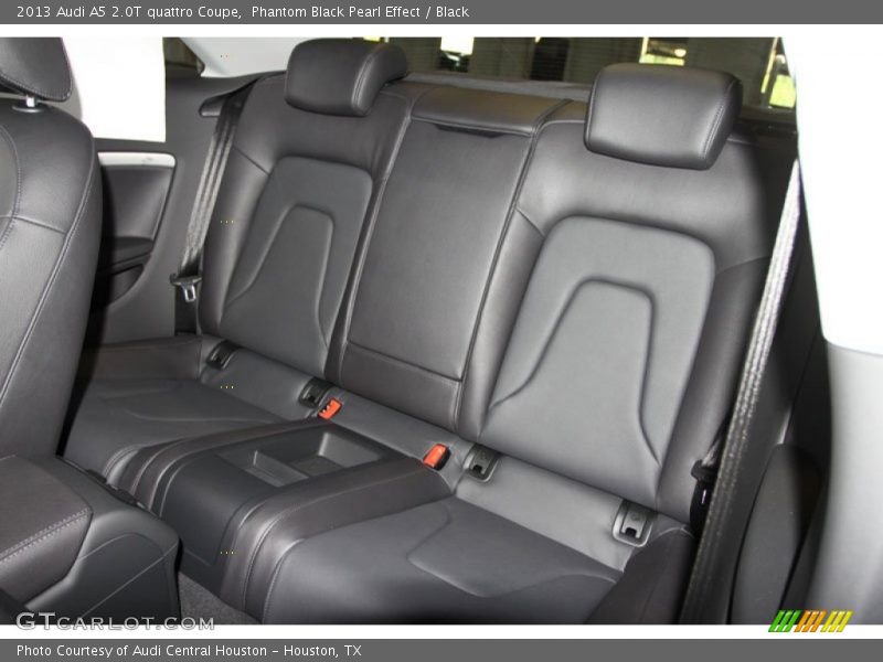 Phantom Black Pearl Effect / Black 2013 Audi A5 2.0T quattro Coupe