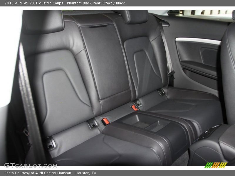 Phantom Black Pearl Effect / Black 2013 Audi A5 2.0T quattro Coupe