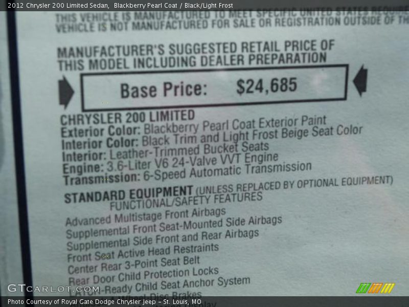 Blackberry Pearl Coat / Black/Light Frost 2012 Chrysler 200 Limited Sedan