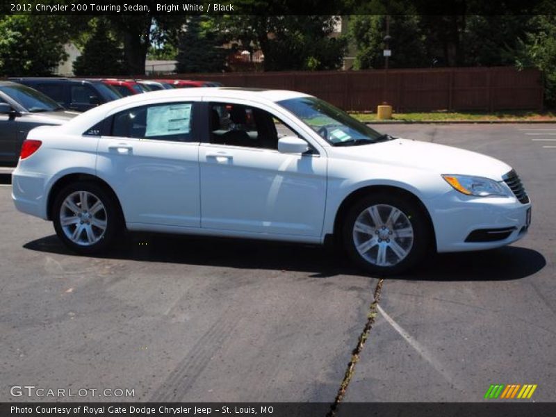 Bright White / Black 2012 Chrysler 200 Touring Sedan