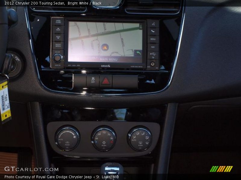 Bright White / Black 2012 Chrysler 200 Touring Sedan