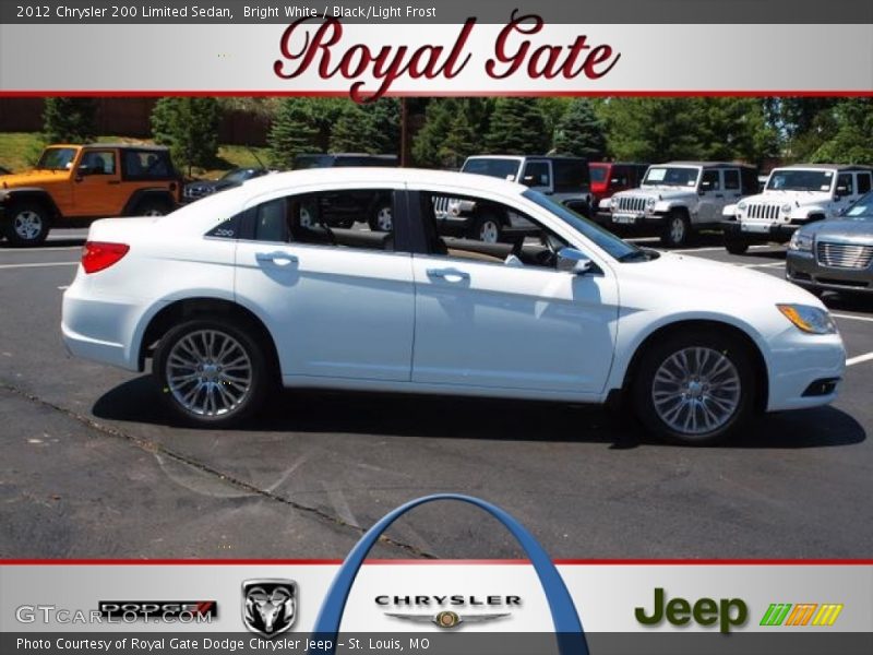 Bright White / Black/Light Frost 2012 Chrysler 200 Limited Sedan