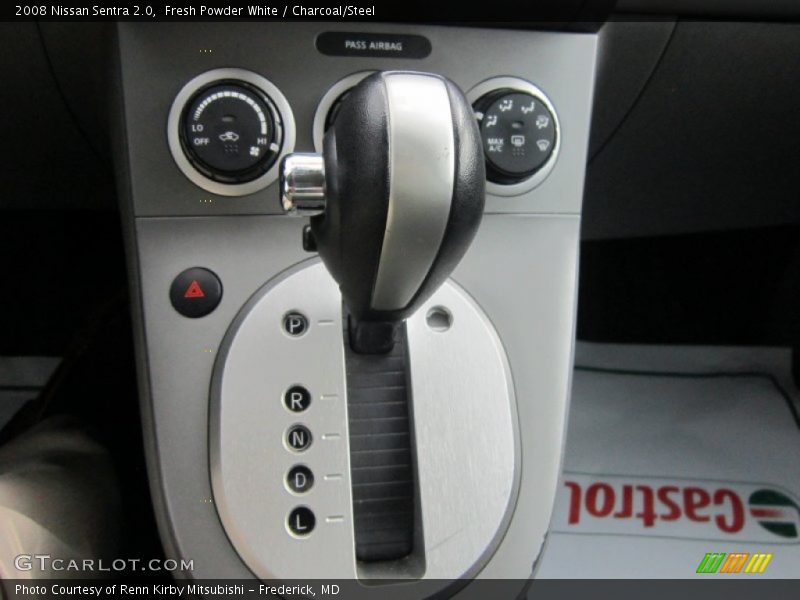 Fresh Powder White / Charcoal/Steel 2008 Nissan Sentra 2.0