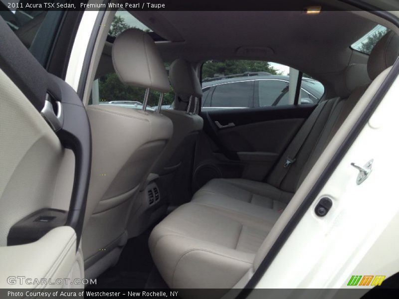 Premium White Pearl / Taupe 2011 Acura TSX Sedan