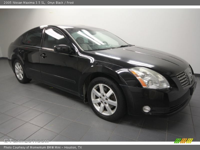 Onyx Black / Frost 2005 Nissan Maxima 3.5 SL