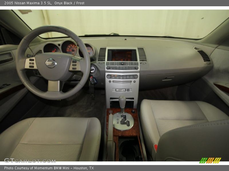 Onyx Black / Frost 2005 Nissan Maxima 3.5 SL