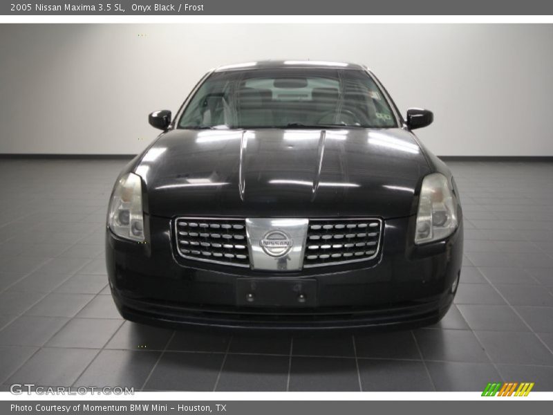 Onyx Black / Frost 2005 Nissan Maxima 3.5 SL