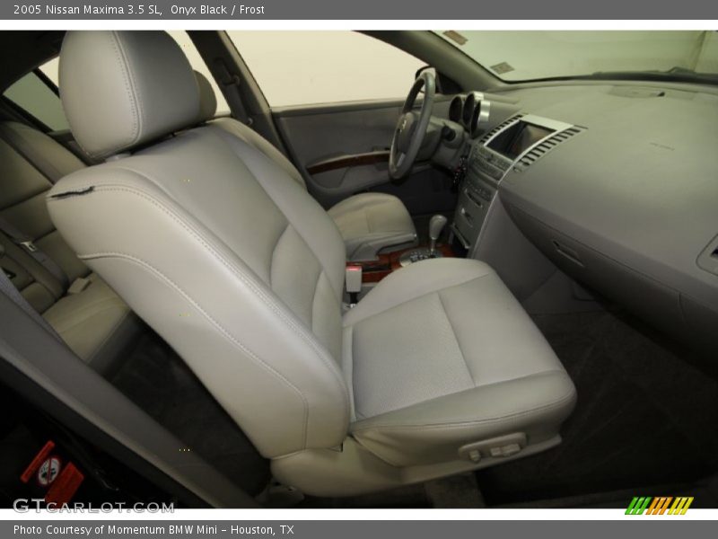Onyx Black / Frost 2005 Nissan Maxima 3.5 SL