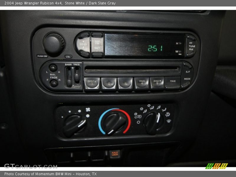 Stone White / Dark Slate Gray 2004 Jeep Wrangler Rubicon 4x4