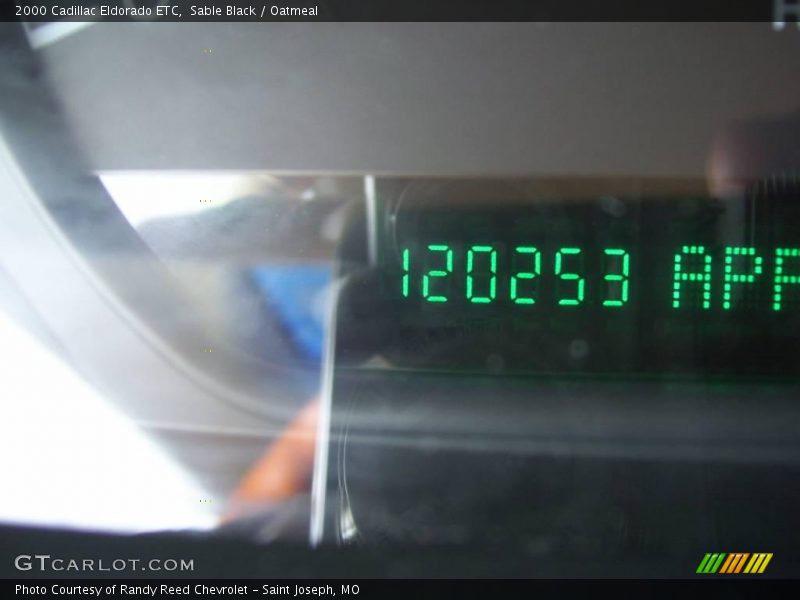 Sable Black / Oatmeal 2000 Cadillac Eldorado ETC
