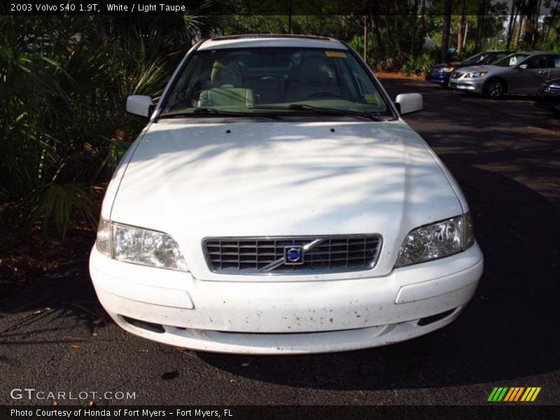 White / Light Taupe 2003 Volvo S40 1.9T