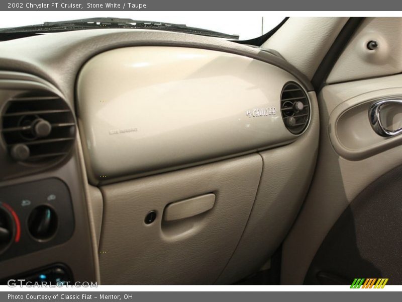 Stone White / Taupe 2002 Chrysler PT Cruiser