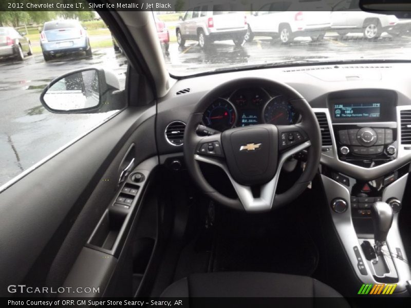 Silver Ice Metallic / Jet Black 2012 Chevrolet Cruze LT
