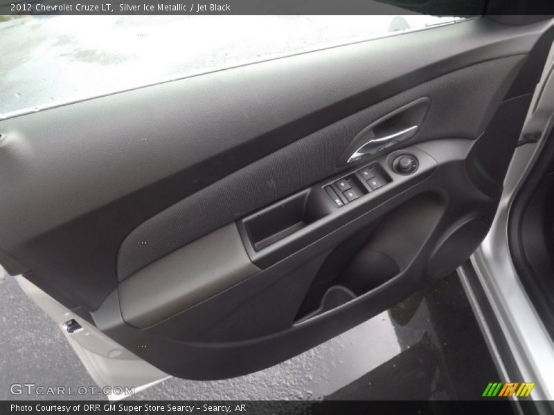 Silver Ice Metallic / Jet Black 2012 Chevrolet Cruze LT