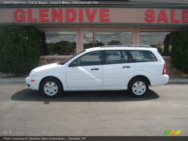 Cloud 9 White / Charcoal/Light Flint 2007 Ford Focus ZXW SE Wagon