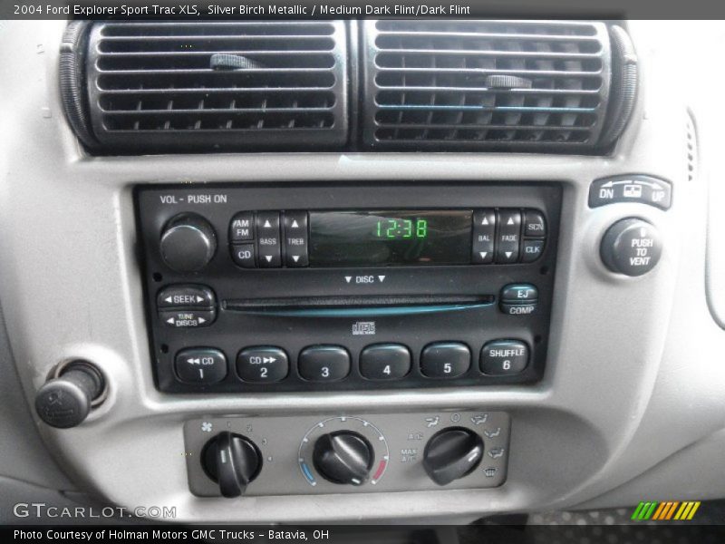 Silver Birch Metallic / Medium Dark Flint/Dark Flint 2004 Ford Explorer Sport Trac XLS