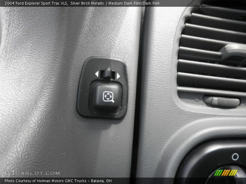 Silver Birch Metallic / Medium Dark Flint/Dark Flint 2004 Ford Explorer Sport Trac XLS