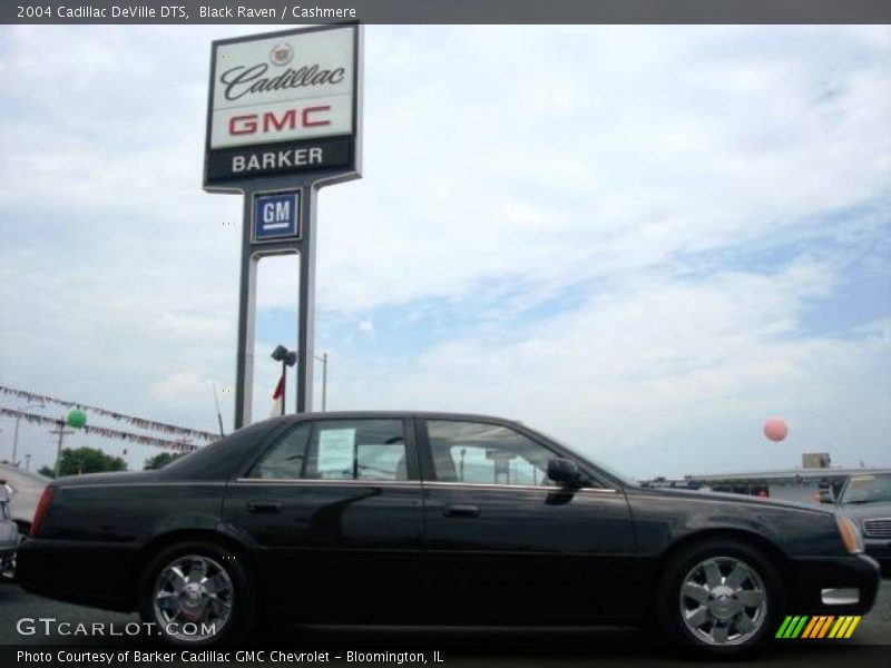 Black Raven / Cashmere 2004 Cadillac DeVille DTS