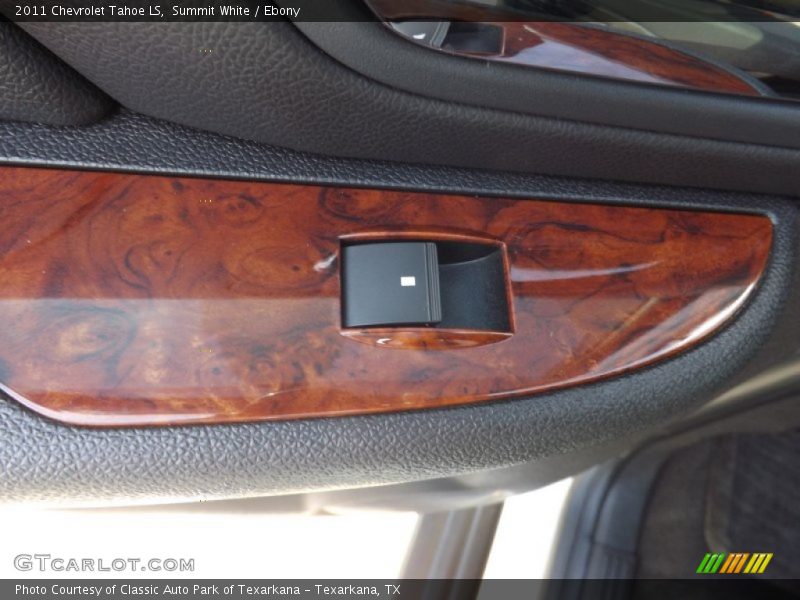 Summit White / Ebony 2011 Chevrolet Tahoe LS