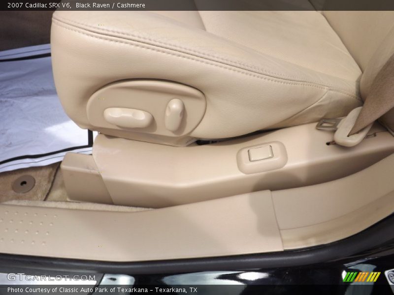 Black Raven / Cashmere 2007 Cadillac SRX V6