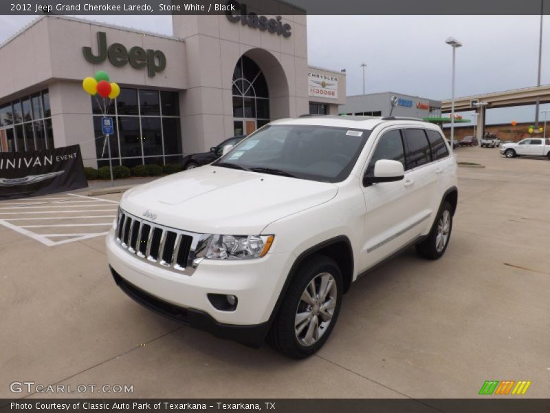 Stone White / Black 2012 Jeep Grand Cherokee Laredo