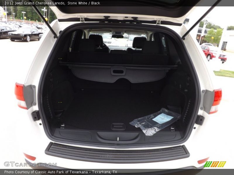 Stone White / Black 2012 Jeep Grand Cherokee Laredo