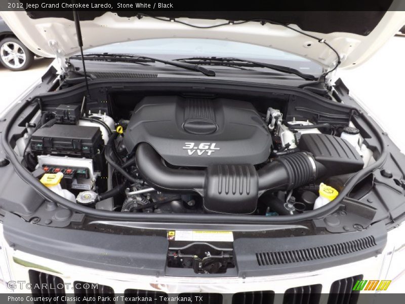 Stone White / Black 2012 Jeep Grand Cherokee Laredo