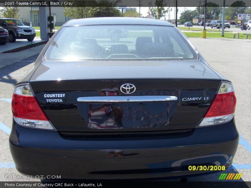 Black / Gray 2005 Toyota Camry LE