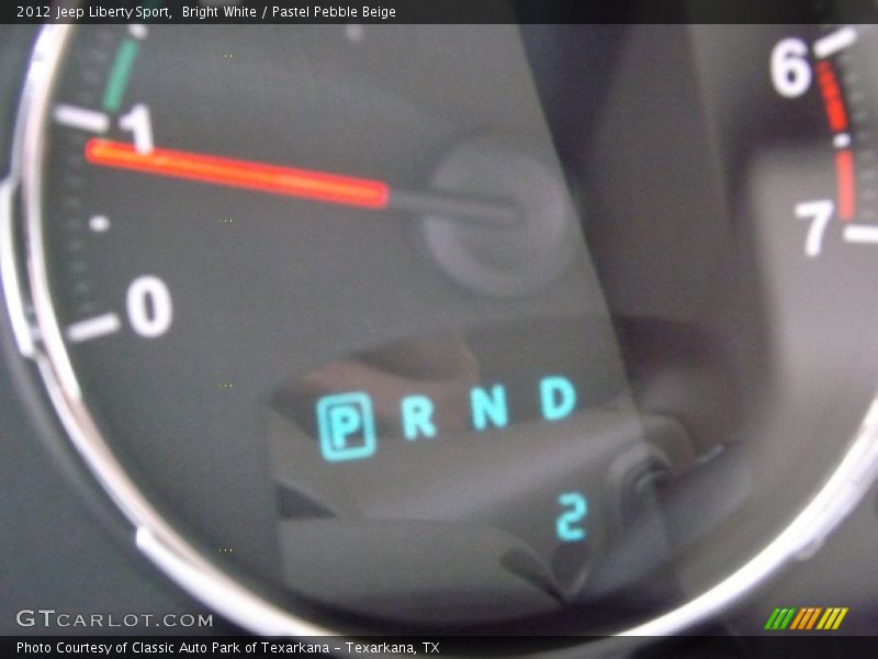 Bright White / Pastel Pebble Beige 2012 Jeep Liberty Sport
