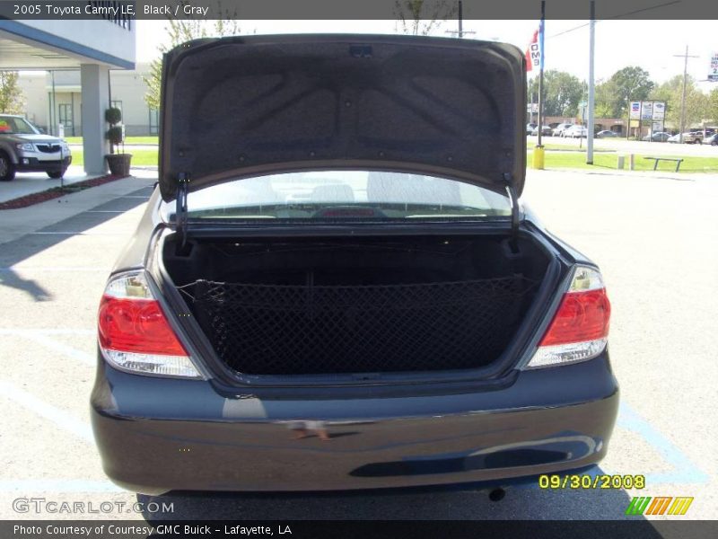 Black / Gray 2005 Toyota Camry LE