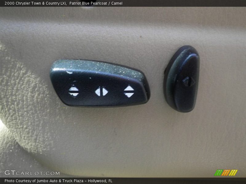 Patriot Blue Pearlcoat / Camel 2000 Chrysler Town & Country LXi