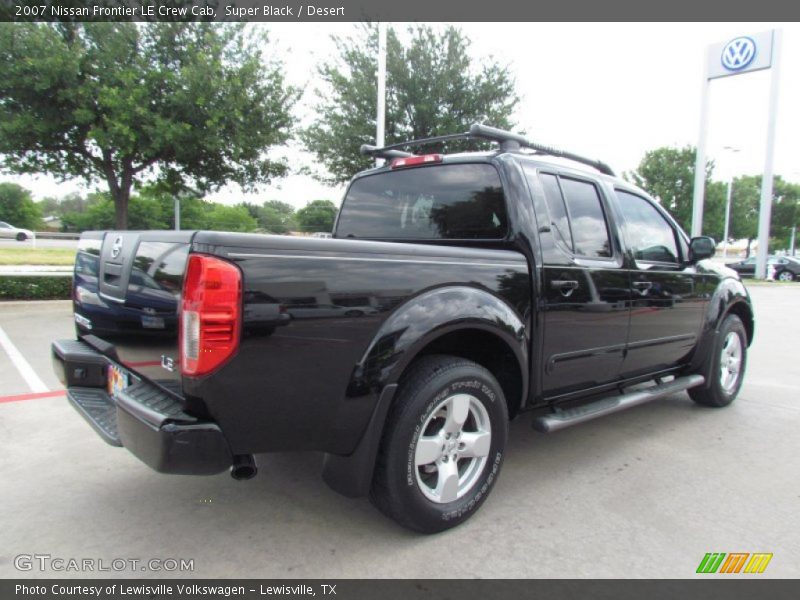 Super Black / Desert 2007 Nissan Frontier LE Crew Cab