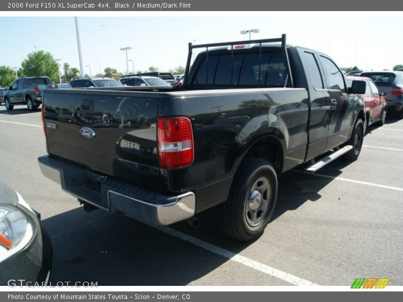 Black / Medium/Dark Flint 2006 Ford F150 XL SuperCab 4x4