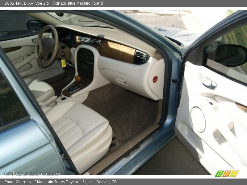 Adriatic Blue Metallic / Sand 2003 Jaguar X-Type 2.5