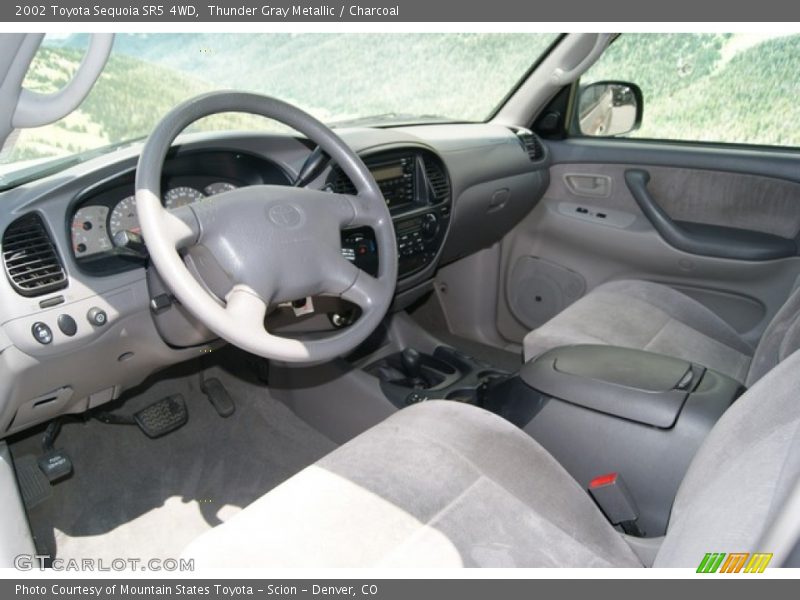 Thunder Gray Metallic / Charcoal 2002 Toyota Sequoia SR5 4WD