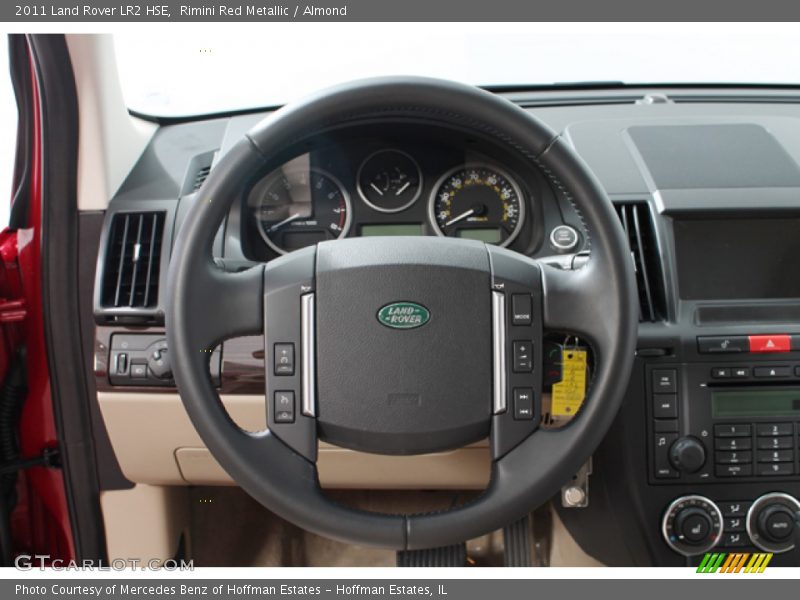Rimini Red Metallic / Almond 2011 Land Rover LR2 HSE