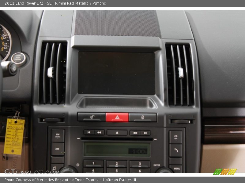 Rimini Red Metallic / Almond 2011 Land Rover LR2 HSE