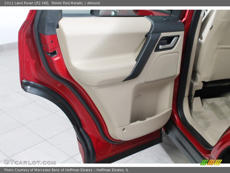 Rimini Red Metallic / Almond 2011 Land Rover LR2 HSE